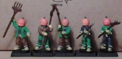 Scarecrow troopers 2 details cropped.jpg
