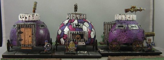 Dwarf tanks painted1.JPG