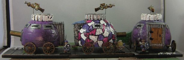 Dwarf tanks painted2.JPG