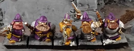 Dwarf pistols1a.jpg