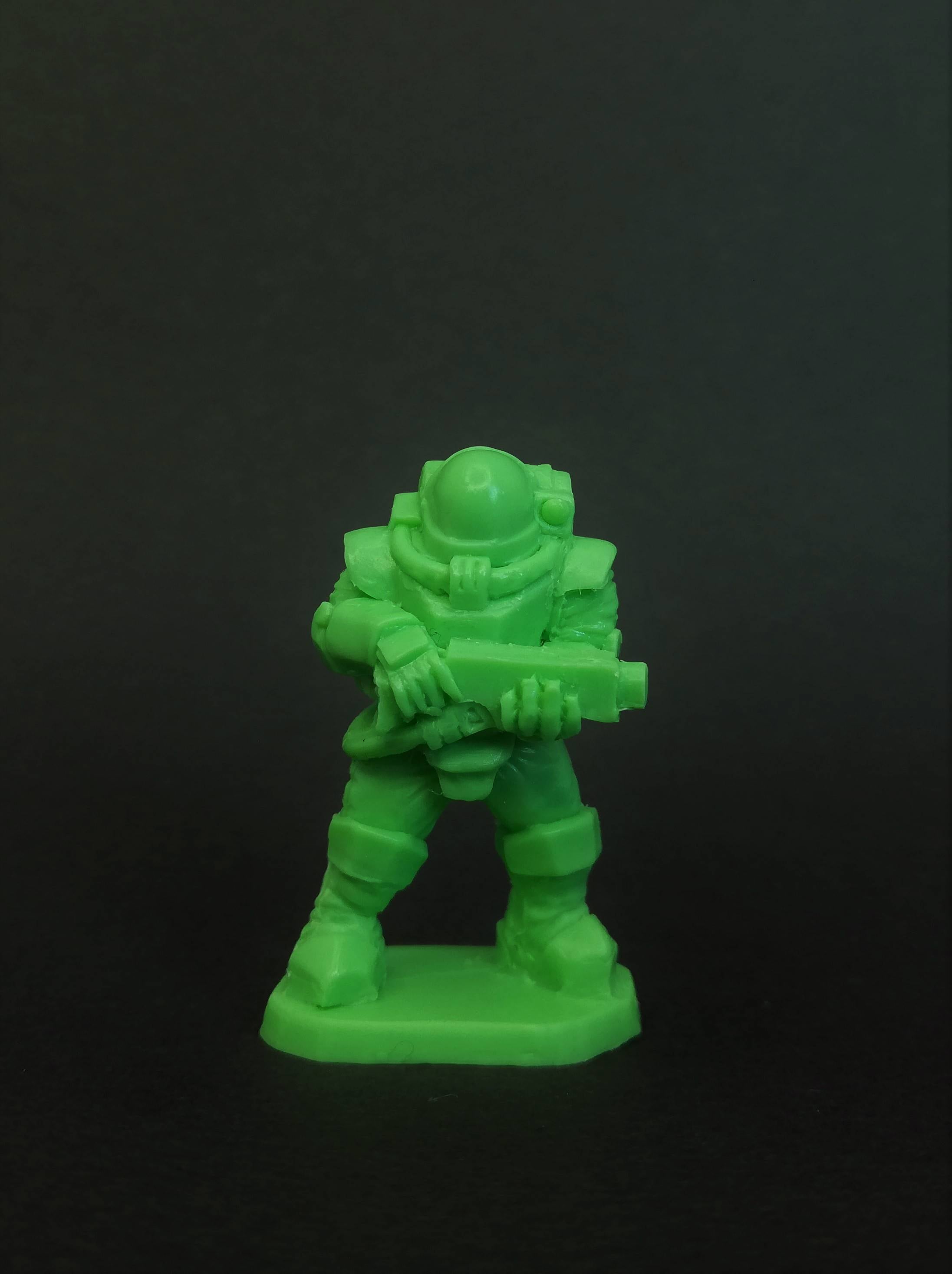 www.mammothminiatures.com