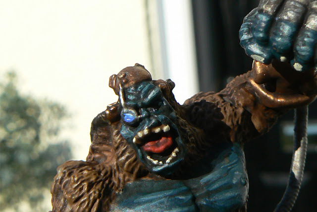 ape%2Bclose%2Bup.jpg