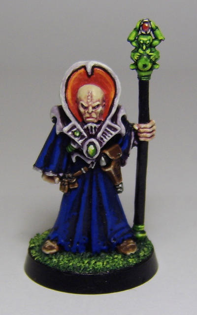 Genestealer_Magus_by_FraterSINISTER.jpg