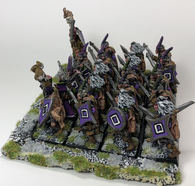 dark_elf_mengil_manhide3.jpg