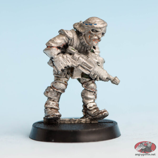 angry-griffin-pirate-03-rogue-trader-warhammer-40k-metal-adventurer-vintage-miniature-600x600.jpg